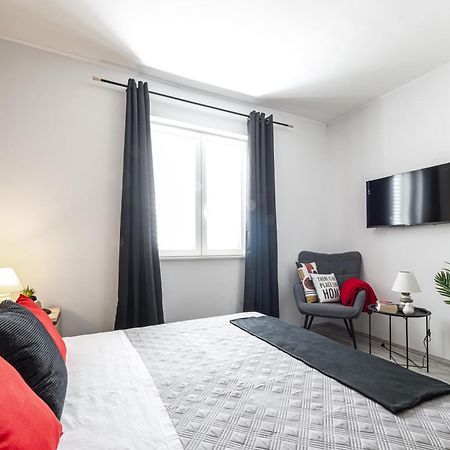 Apartments Lea ซัฟทัท ภายนอก รูปภาพ