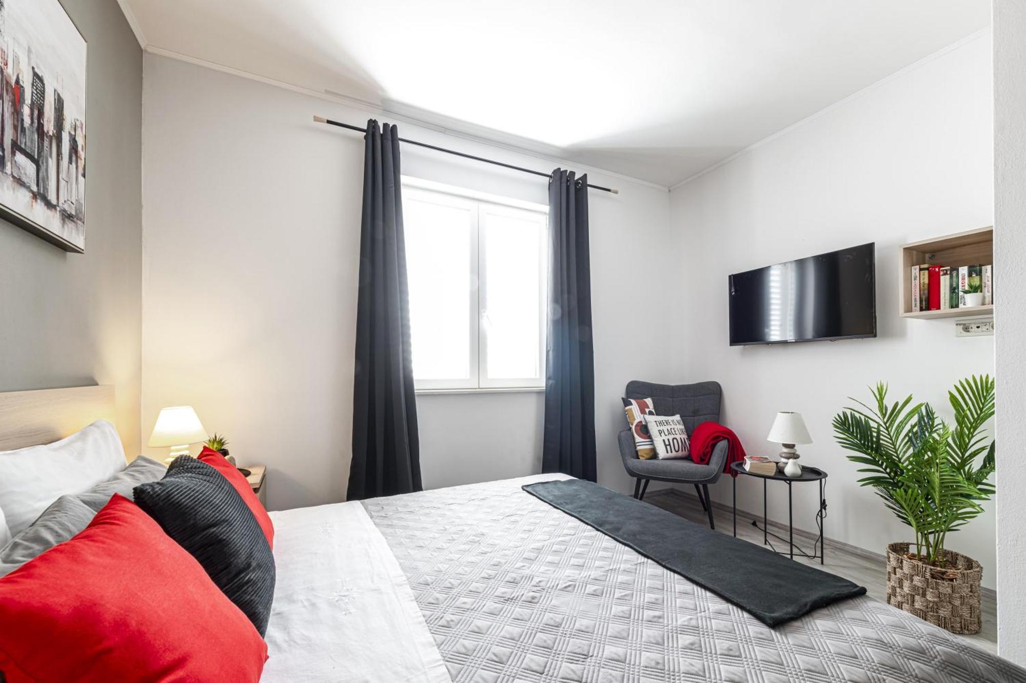 Apartments Lea ซัฟทัท ภายนอก รูปภาพ