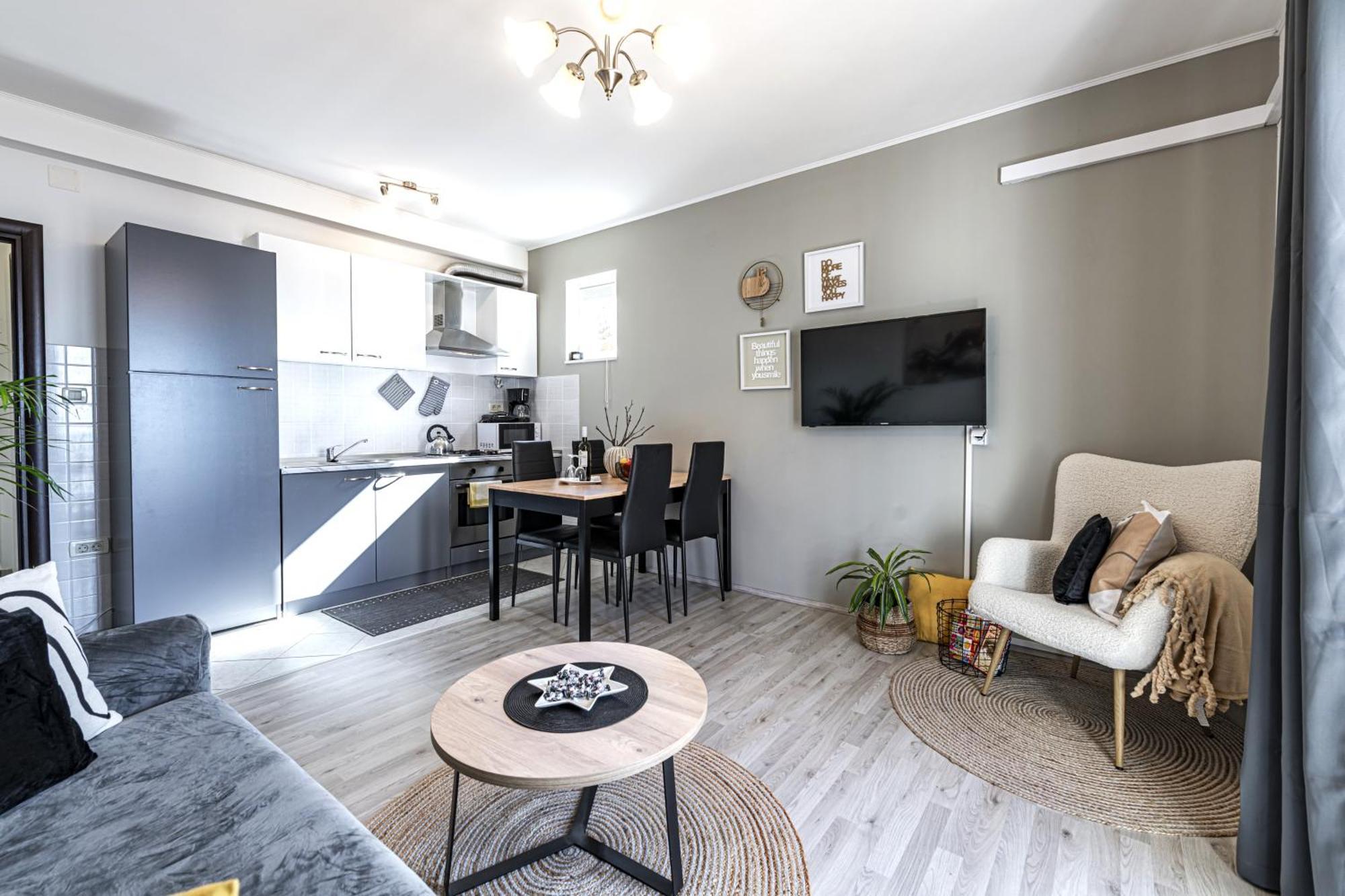 Apartments Lea ซัฟทัท ภายนอก รูปภาพ