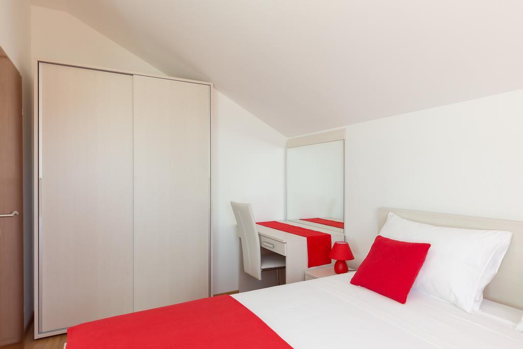 Apartments Lea ซัฟทัท ภายนอก รูปภาพ