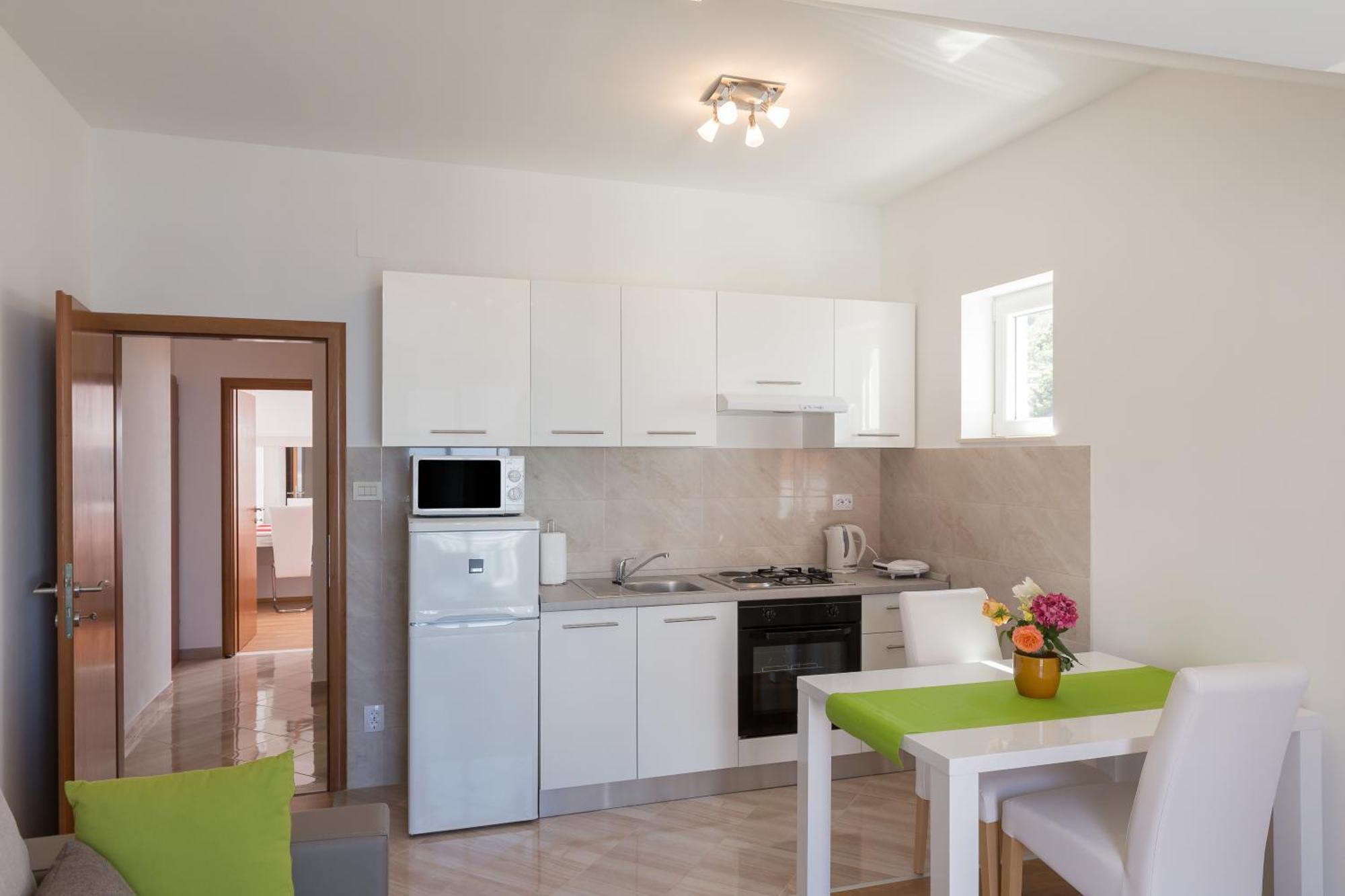 Apartments Lea ซัฟทัท ภายนอก รูปภาพ