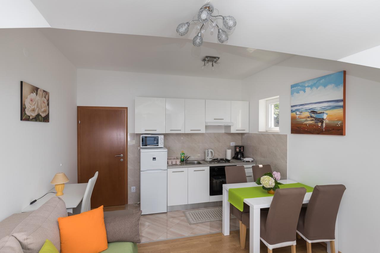 Apartments Lea ซัฟทัท ภายนอก รูปภาพ